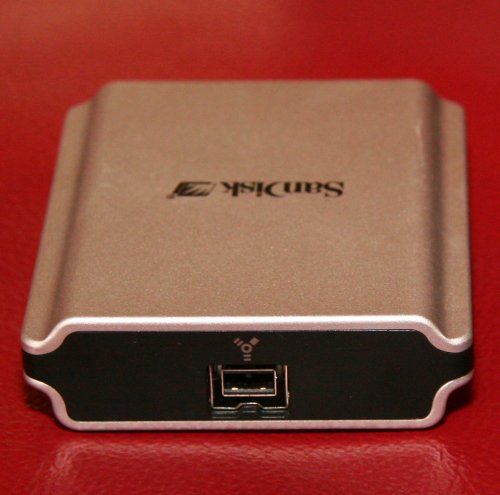 Photo of the back of the Sandisk Extreme Firewire CF card reader